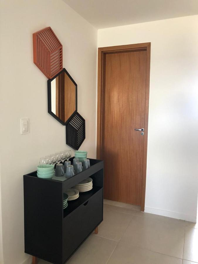 Apto Guarajuba Praia Condominio Porto Smeralda-100 Metros Da Praia Exteriör bild