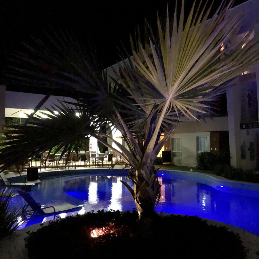 Apto Guarajuba Praia Condominio Porto Smeralda-100 Metros Da Praia Exteriör bild
