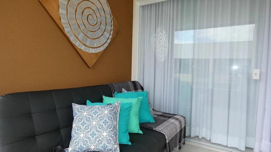 Apto Guarajuba Praia Condominio Porto Smeralda-100 Metros Da Praia Exteriör bild