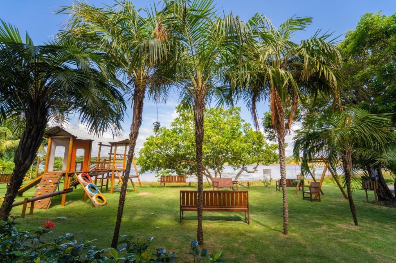 Apto Guarajuba Praia Condominio Porto Smeralda-100 Metros Da Praia Exteriör bild