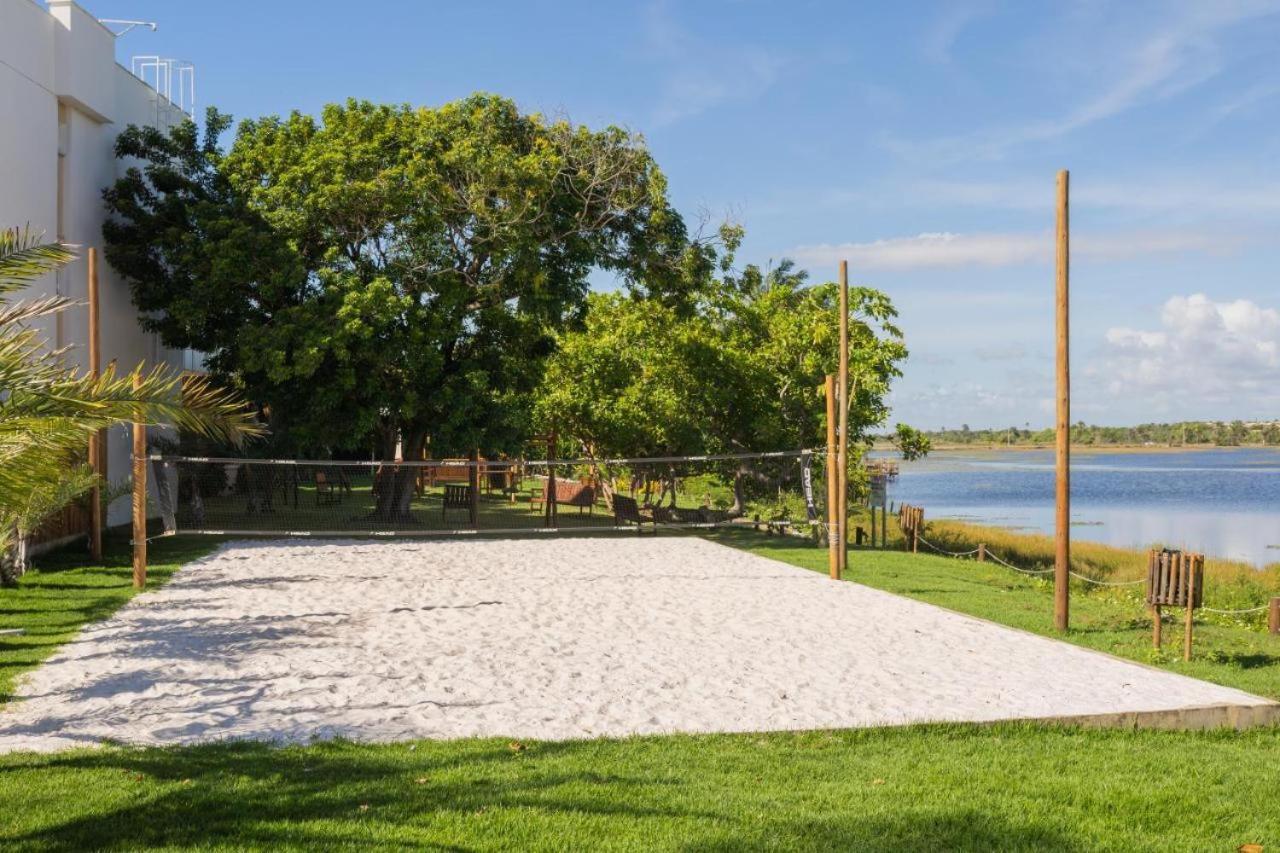 Apto Guarajuba Praia Condominio Porto Smeralda-100 Metros Da Praia Exteriör bild